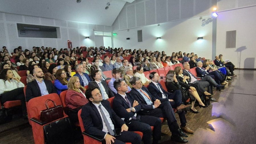 Importante cantidad de asistentes respondió a la convocatoria.