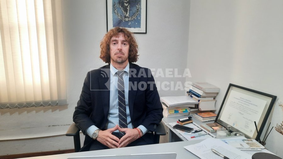 Dr. Lovaiza, abogado defensor.